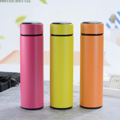 China Sustainable Custom Smart Vacuum Flasks 500ml Thermos Water Bottle With Led Temperature Display for sale