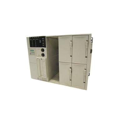 China GJR5250800R0202 Controlador lógico Schneider M221 com 2 saídas analógicas e proteção IP20 à venda