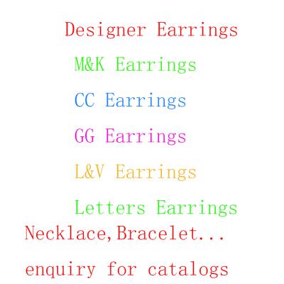 China Hiphop Overdone Jewelry Full Diamond Letter Necklace Hip Hop Diamond 18K Gold Women Clavicle Chain Pendant for sale