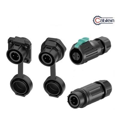 Chine Connecteur de données imperméable à l'eau en plastique à plusieurs noyaux IP68 Connecteur mâle femelle à vendre