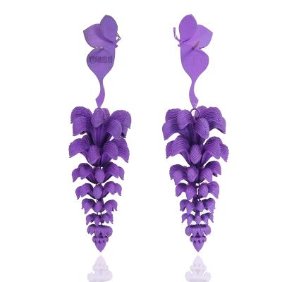 China CLASSIC Exclusive Sale Of Titanium Earrings Butterfly Shape Allergy Earrings for sale