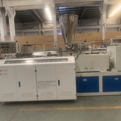 China Konische Kunststoffrohr-Maschine des Doppelschneckenextruder-45RPM zu verkaufen