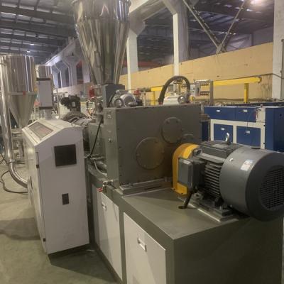 China Pneumatic Conversion Customized PVC Pelletizing Line Double Screw for sale