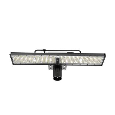 China 120-277V Voltagem de entrada Lâmpada LED linear de baía alta com revestimento preto RAL 9017 à venda
