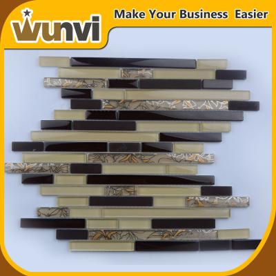 China Proffesional Strip Mosaic Tile , Wall Glass Tiles For Bathroom Terrace Decor for sale