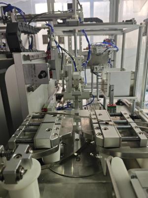 China Máquina de ensamblaje de cánulas nasales (tubos) de oxígeno médico en venta