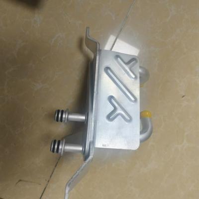 中国 JB3Z7A095C フォード・レンジャー BT50 YN25 用オイルクーラー 販売のため