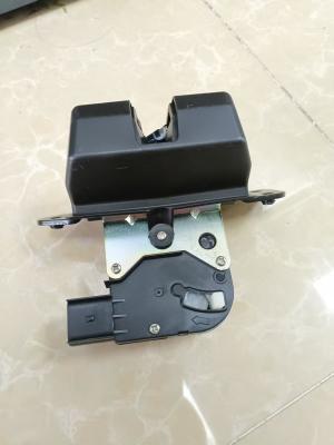 中国 81230-3Z000 トランク テイルゲートロックラッチ ハインダイ サンタフェ キア セドナ ソレント 2013-2020 ハインダイ 2015-2018 販売のため