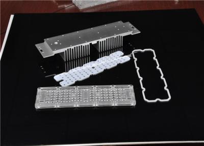 Cina 64 in 1 CE della lente ottica dei corredi di modifica dell'iluminazione pubblica del LED diplomato con il modulo del PWB in vendita