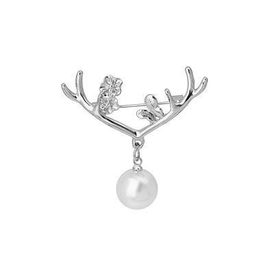 China Europe and the United States fashion e-commerce goods Christmas hot selling antlers beads brooches and pins for women for sale