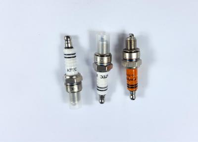 China O preto/Whtie/laranja das velas de ignição A7TC do motor da motocicleta/triciclo colorem disponível à venda
