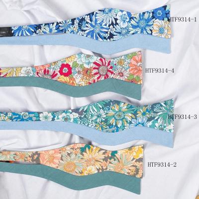 China New Floral Reversible Popular Designs 100% Cotton Reversible With Simple Self Tie Bow Tie for sale