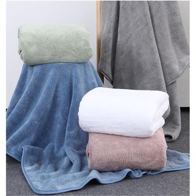 China QUICK DRY 350 400 GSM Price Hot Sale Cheap Luxury Coral Fleece Special Gift 30 x 60 Inch Microfiber Bath Towel Set Shower Towel for sale
