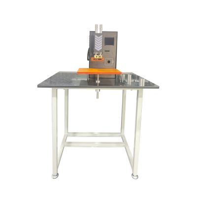 China Manufacturing Plant High Quality Wholesale Handheld Small Welder Precision Portable Spot Welding Machine For Cylindrical Lithium Battery Pack for sale