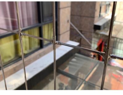 China Hoge duurzaamheid veiligheidsgril voor balkons Corrosiebestendige voor veiligheid en bescherming van balkons Te koop