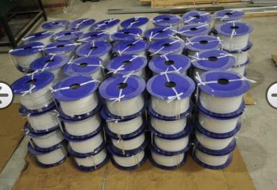 중국 음식 급료 PTFE 물개 테이프 매끄러운 지상 백색 까만 노란 색깔 판매용