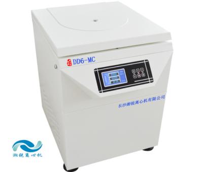 Chine Modèle DD6-MC équipement de centrifugeuse à basse vitesse avec 6060xg Max Rcf AC220V 50Hz 15A à vendre