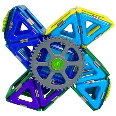 Cina STEM Educativo Colorato Magnetic Tile Building Set Boomerang in forma di blocchi giocattoli in vendita