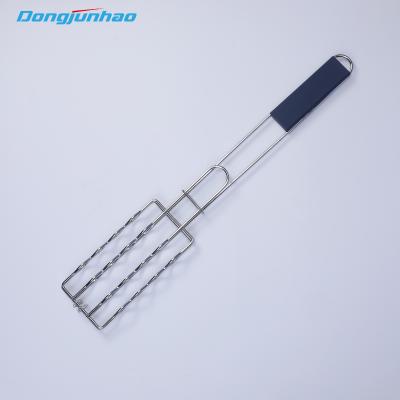 China Easily Cleaned Non-Stick Heat Resistance Hot Dog Rack Grilled Sausage Grilling Basket with Plastic Handle for sale