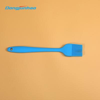 China Easily Cleaned Heat Resistant Kitchen Utensils Oil Brushes Silicone Basting Brush For Grilling for sale