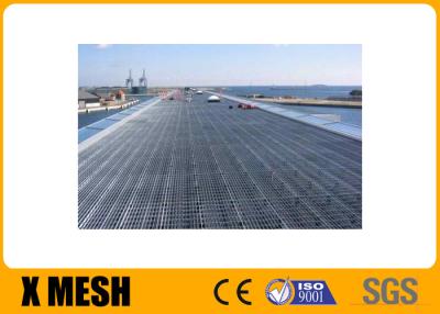 China Gezacktes geschweißtes Stahloberflächenloch des gitter-30mmx100mm für Abwasserbehandlung zu verkaufen