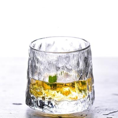 China Creative Hammer Style Top Design Crystal Glass Wedding Mug For House Current Modern Glass Bar Bar Wedding for sale