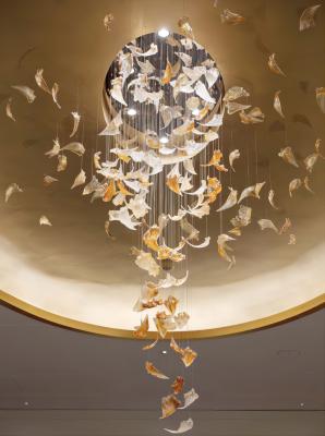 Chine Villa Duplex Escalier Salon Créatif Chandelier personnalisé Lampe d'art à pendentif en verre à vendre