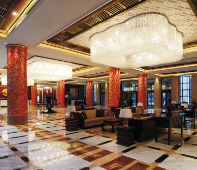 Chine Salle de conférence haute luminosité Lustre sur mesure réalisé avec le savoir-faire européen à vendre