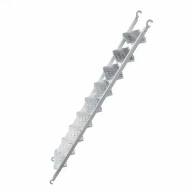 China Professionele schaalladders met 50 cm stappenbreedte en duurzame HDG-coating Te koop