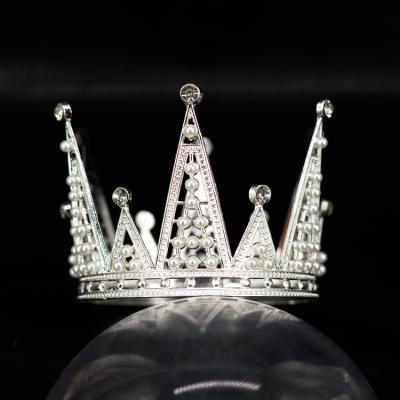 China Hair Accessories Women Birthday Party Hair Accessories Combine Pearl Crown Hair Accessories Bridal Diamond Crown Birthday for sale