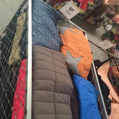China Scond Hand Clothing Used Colthing Mens Clothing Winter Coat Jacket Wholesale Volume Used Clothing For Export Second Hand Clothing for sale