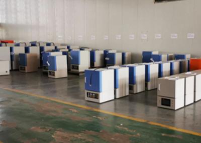 Chine four 1400 électrique de laboratoire d'expérience de boîte de ℃ à vendre