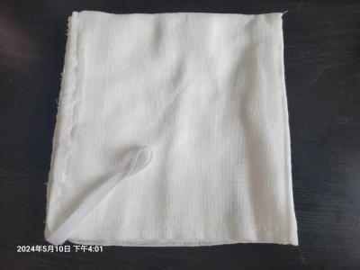 中国 Absorbency Sterile Cotton gauze pieces Square Shape Single or 5pc or 100pc Bag Pack 販売のため