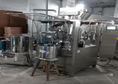Chine ÉQUIPEMENT REMPLISSANT DE CAPSULE COMPLÈTEMENT AUTOMATIQUE à vendre