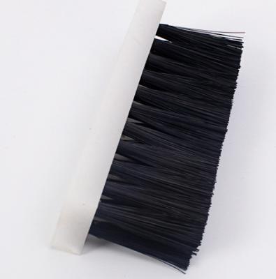China Pincelas de placa de base de PVC personalizables de nylon/Pp para paneles deslizantes de muebles en venta