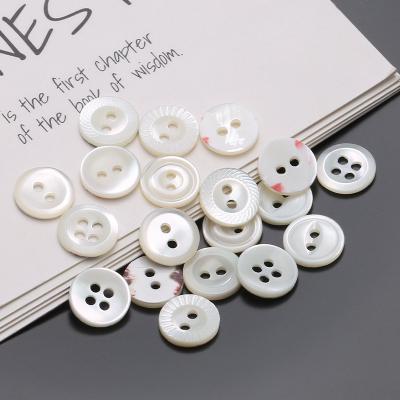 China High Quality Natural White Dry Cleaning Shell Button Two Holes Clothes Buttons For Shirt for sale