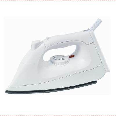 China 1.50m Cord Length LM-208A Dry Iron with Spray Aluminum Soleplates for sale