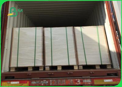 China Waterproof Non Stick Bleached Newsprint Paper Roll 31 GSM Size Customized for sale