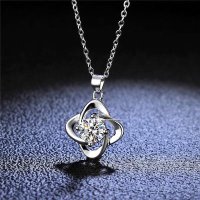 China Romantic 925 Original Silver Platinum Plated Diamond Test Past 1 Clover Brilliant Gemstone Moissanite Color D Cut Pendant Necklace for sale
