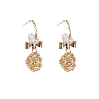 China Factory Price Good Price Ladies CLASSIC Hot Selling Silver Pearl Drop Earrings for sale