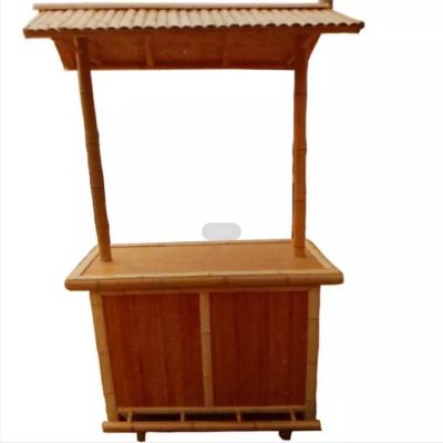 China Cadeiras de bambu bebendo de Tiki Bar With Bottle Rack da praia de bambu com apoio traseiro à venda