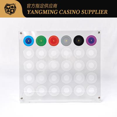 China 10mm Thinkness Roulettekessel-Brett-Senkrechte durchlöchert Acrylschürhaken Chip Rack zu verkaufen