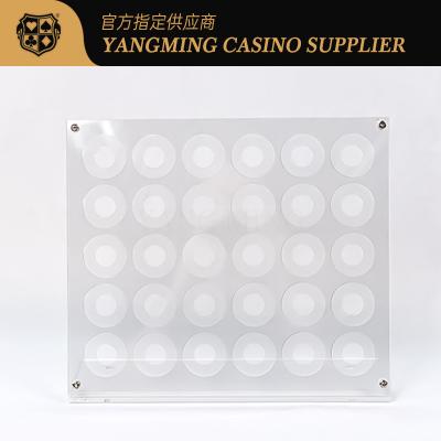 China Casino Standard Acrylic Chip Display Stand 30 Piece Poker Chip Set Rack Te koop
