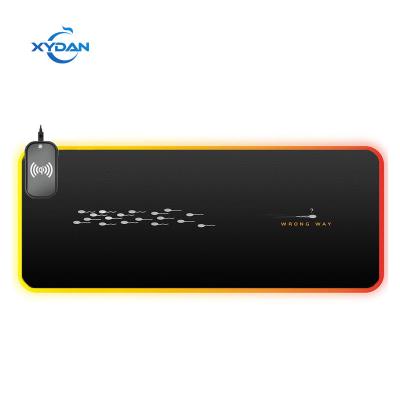 China Custom Logo 900*400*3mm Gaming Qi 15W Fast Wireless Charging Mouse Pad for iPhone 14 for sale
