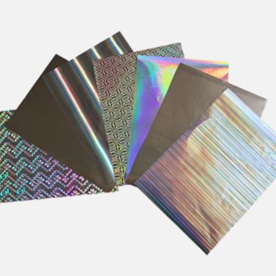 China Rollo de papel holográfico ISO de papel brillante duradero y duradero en venta
