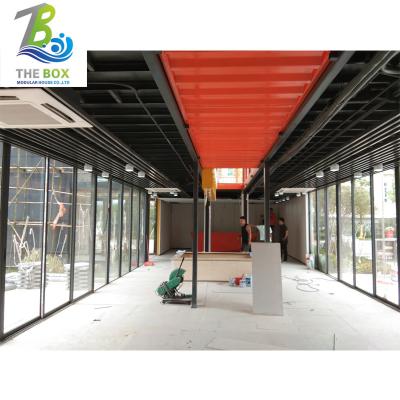 China Modern Two Storey Container 40 Feet Luxury Assembled Steel Modular Showcase Container Home for sale