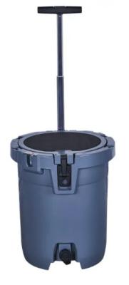 China Food / Beverage Rotomolded Storage Box Roto Plastic Pull Rod Ice Cooler Box for sale