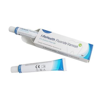 China o verniz do fluoreto 10g impede a deterioração de dente e a desmineralização das crianças do deleite com CE à venda