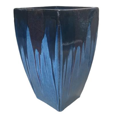 China Modern 3 - PCS Parisian Square Large Outdoor Pottery Flower Pot for sale