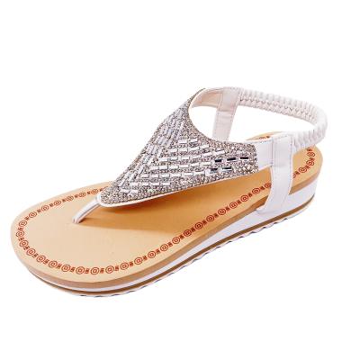 China Super Fashion Trend Fashion Summer Home Slippers Love Design Outdoor Slippers For Women for sale